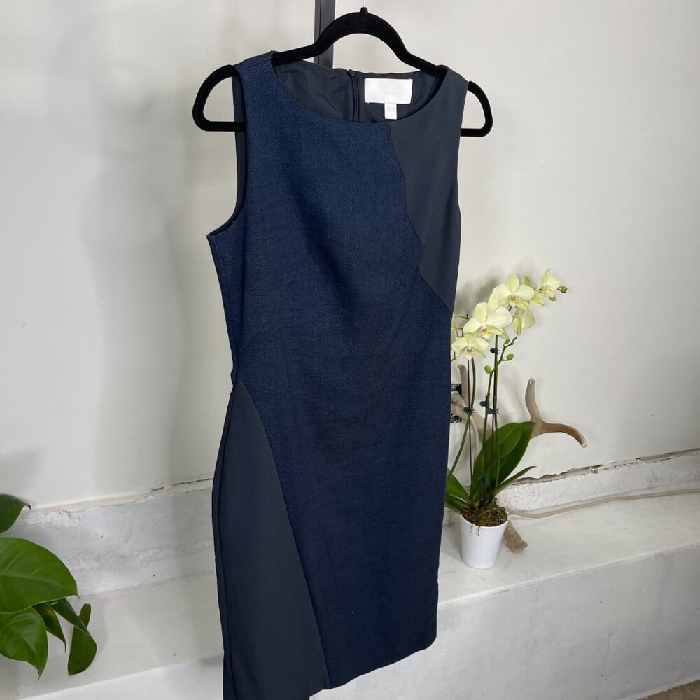BOSS Hugo Boss Navy Blue & Black Colorblock Sleeveless Shift Midi Dress Size 6